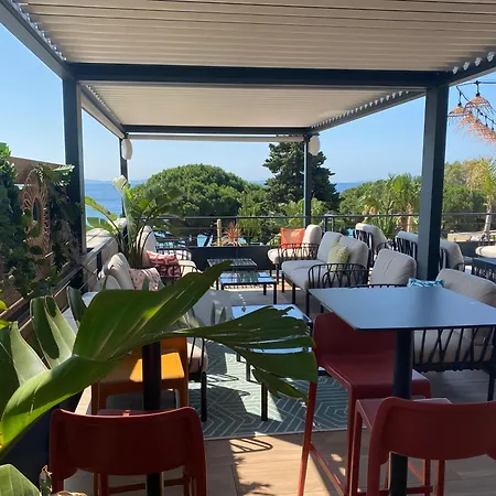 莱斯埃尔塞昂斯酒店