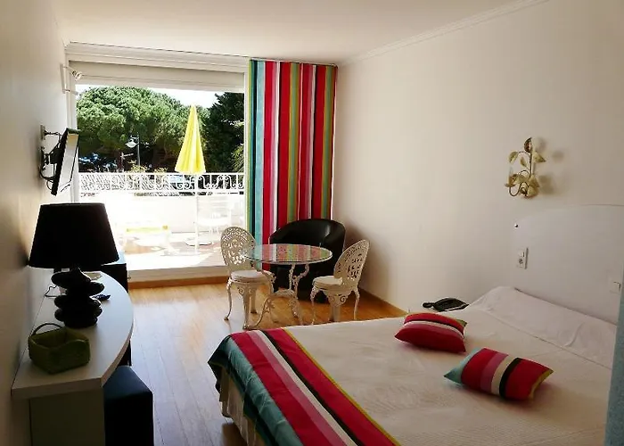 莱斯埃尔塞昂斯酒店