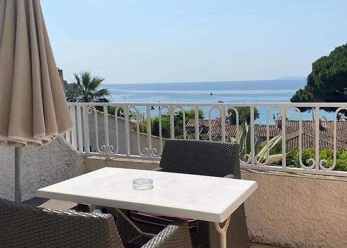 莱斯埃尔塞昂斯酒店 酒店