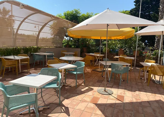 莱斯埃尔塞昂斯酒店