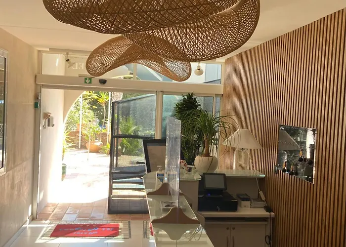 酒店 莱斯埃尔塞昂斯酒店 3*