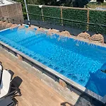 Les Alcyons Hotel