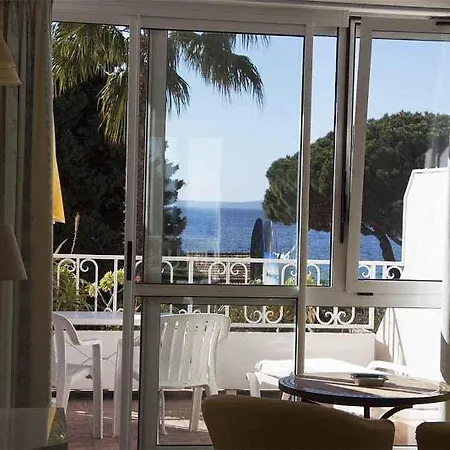 Hotel Les Alcyons Le Lavandou