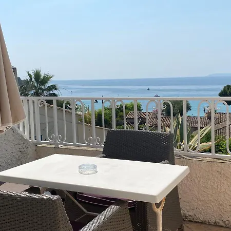 Les Alcyons Hotel
