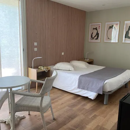 Les Alcyons Hotel 4*