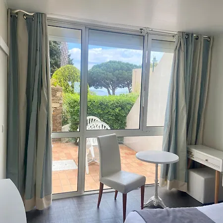 Hotel Les Alcyons Le Lavandou