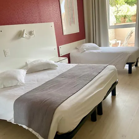 Hotel Les Alcyons Le Lavandou