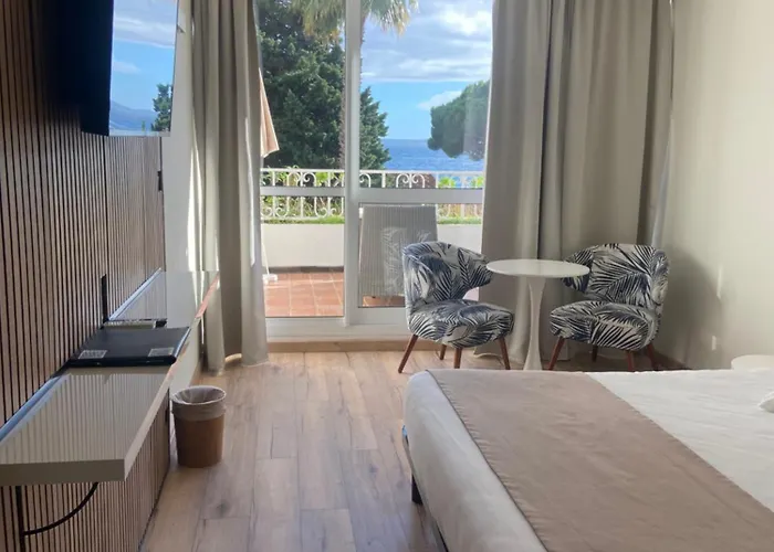 Les Alcyons Szálloda