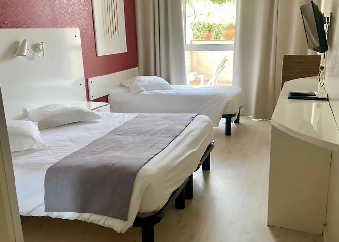 Les Alcyons 3* Le Lavandou